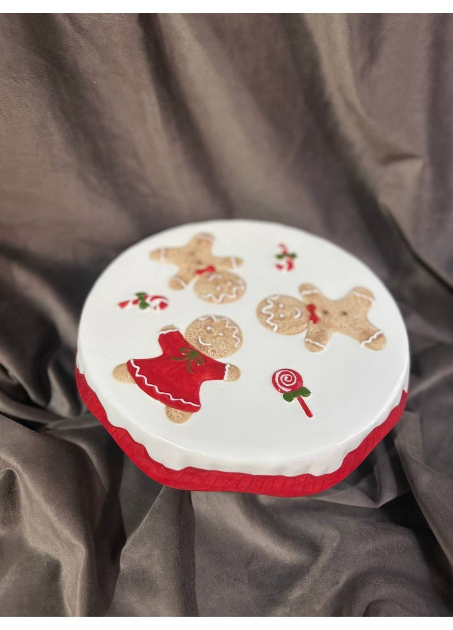 Тортівниця на ніжці новорічна Веселі пряники з кераміки 24 см 6037-012 ELISEY (364274495)