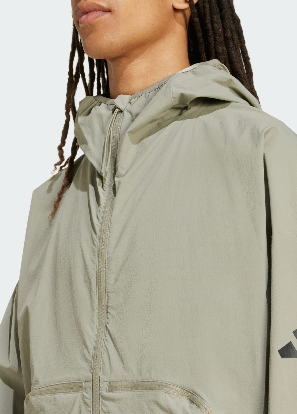 Зелена демісезонна вітровка myshelter adidas