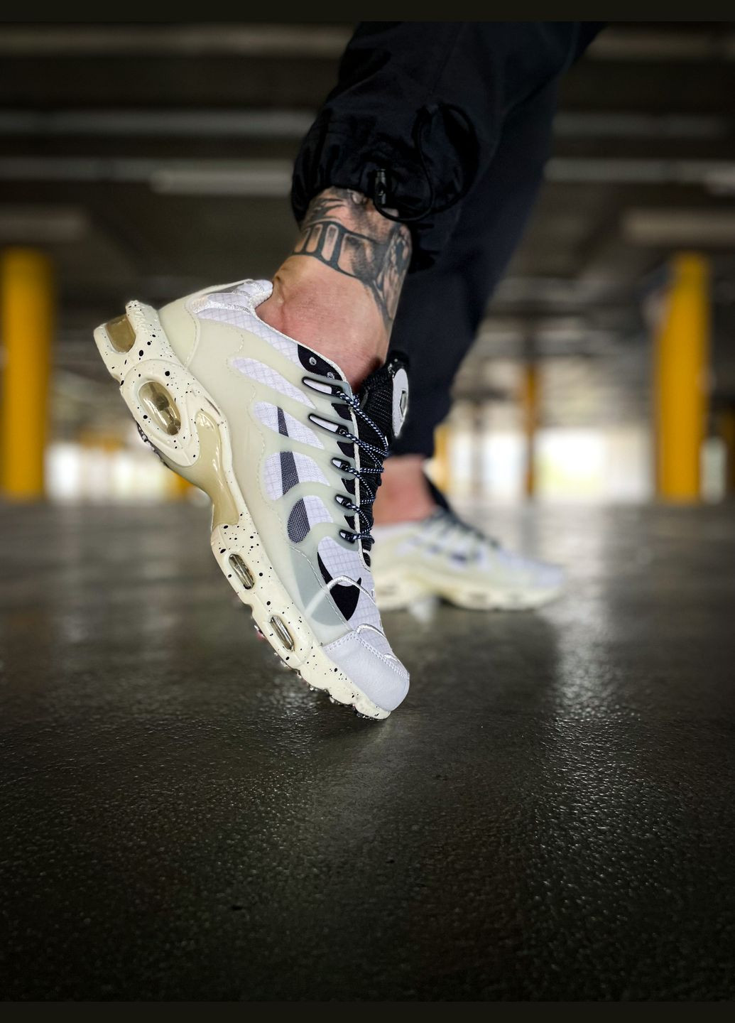 Белые всесезонные кроссовки мужские air max tn plus terrascape white | найк аир макс тн плюс белые No Brand