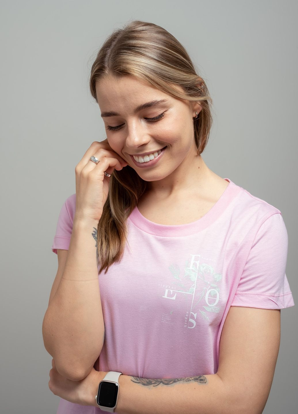 Розовая летняя женская футболка с принтом 103243 Power