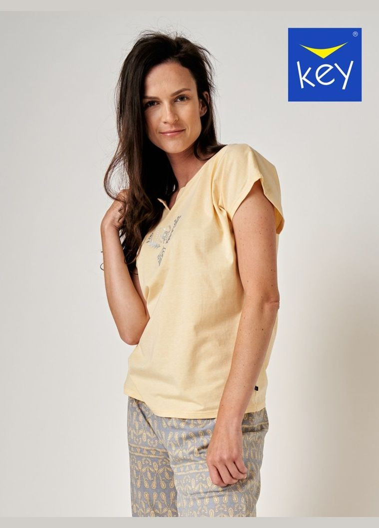 Желтая всесезон женская пижама футболка + брюки Key