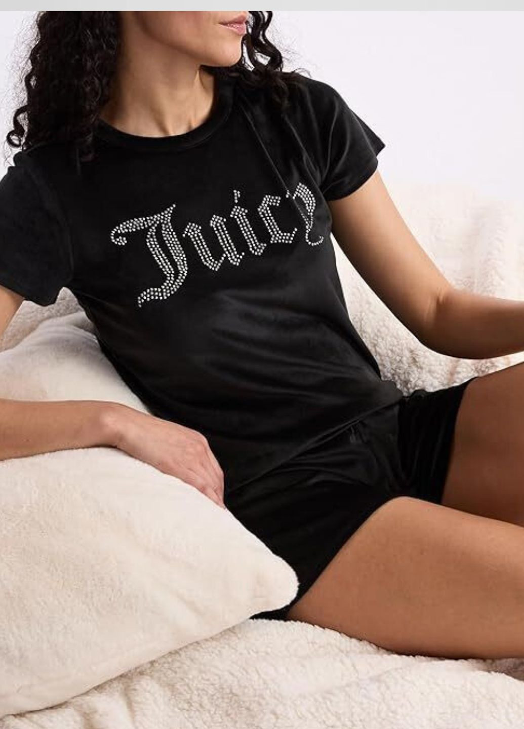 Чорна всесезон жіноча велюрова піжама juicy футболка + шорти FS