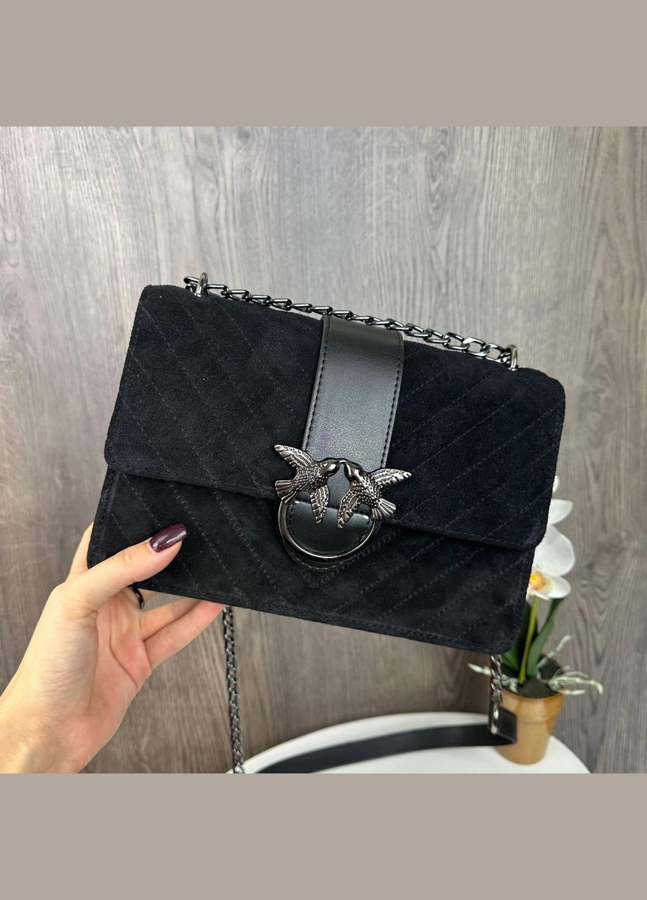 Замшева стьобана сумочка клатч на плече з ланцюжком натуральна чорна замша (sku_1664) No Brand (330576640)