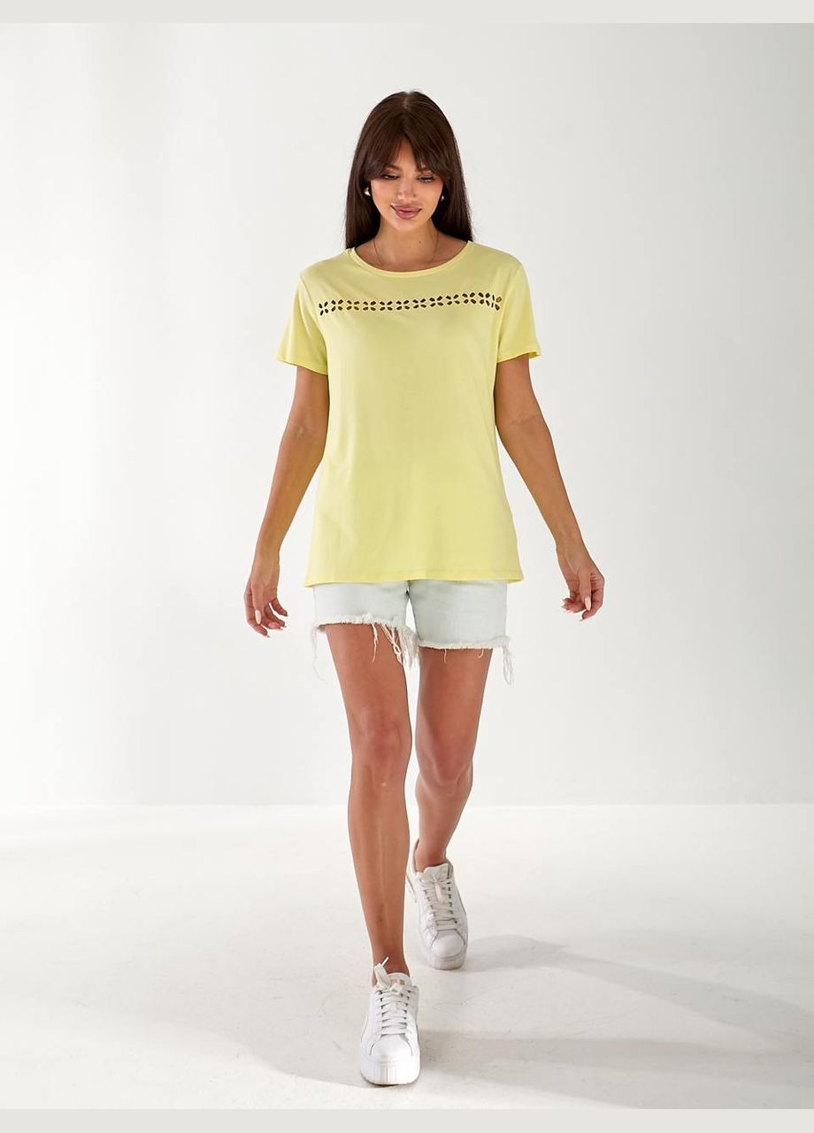 Жіноча футболка з візерунками жовтого кольору 33471 Fashion - (335213354)
