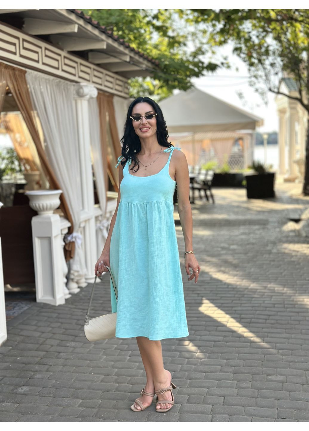 Голубое повседневный летнее платье сарафан из муслина на бретельках Fashion Girl