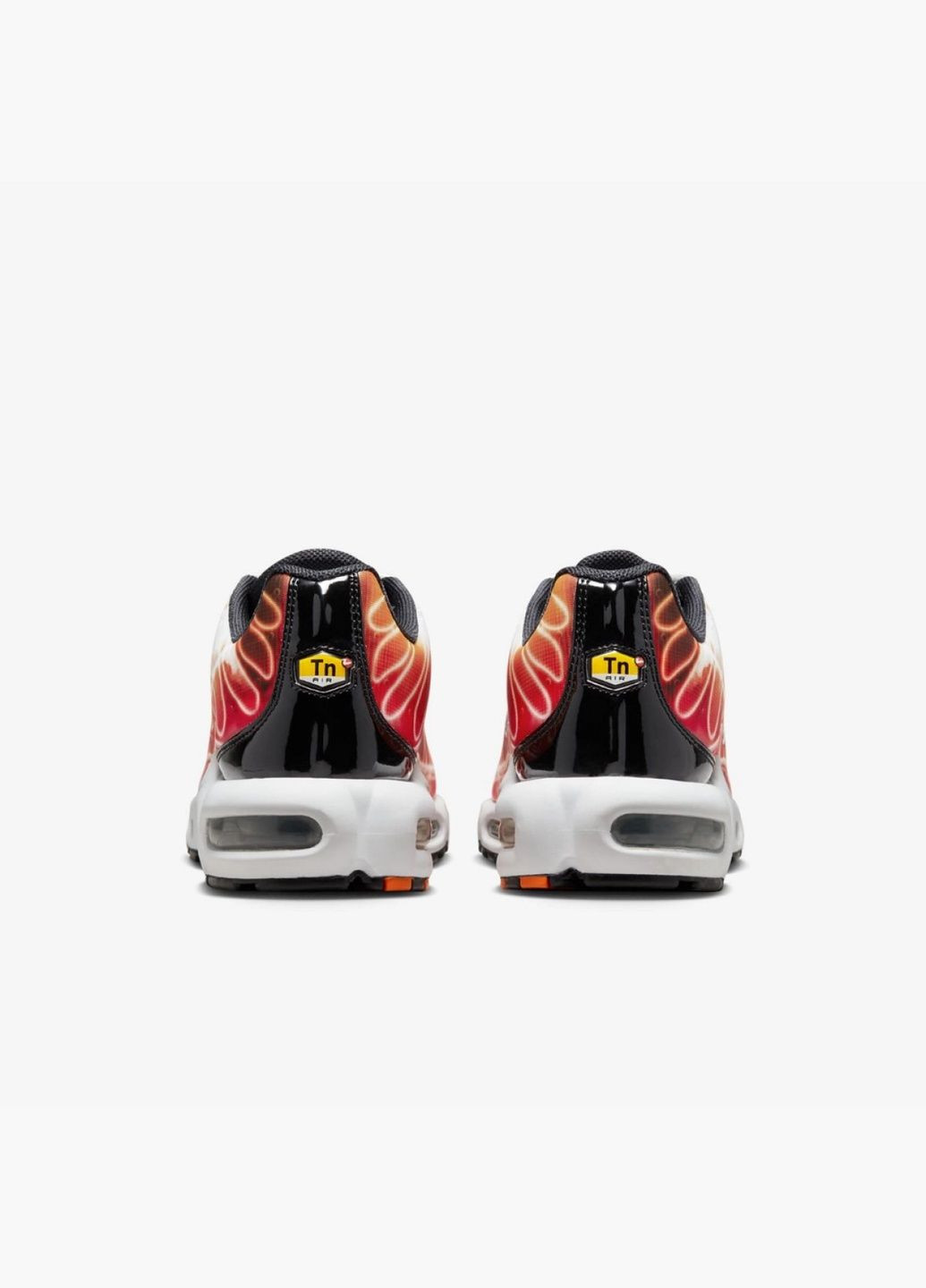 Помаранчеві кросівки чоловічі air max plus og orange/red dz3531-600 Nike