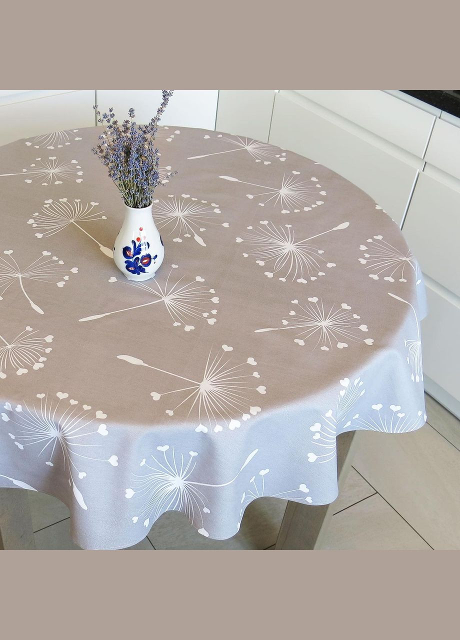 Бавовняна скатертина на круглий стіл з тефлоновим покриттям водовідштовхувальна сірого кольору "Кульбабки"140 Maystat (305390673)