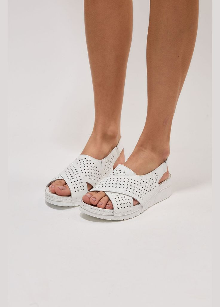 Белые босоножки 195325 ALLSY
