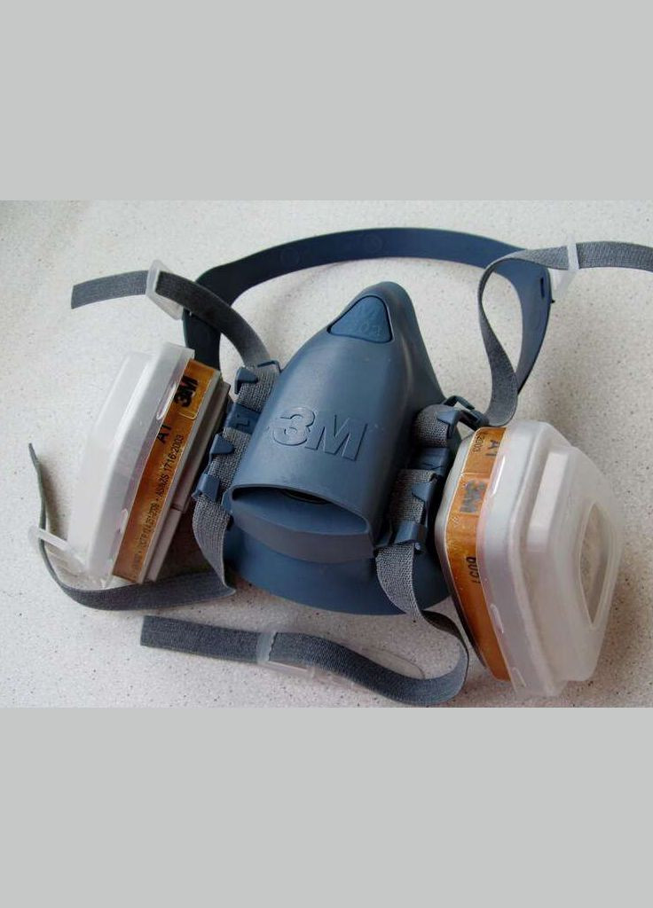 Полумаска респиратор 7502 в полном комплекте. 3М (315516376)