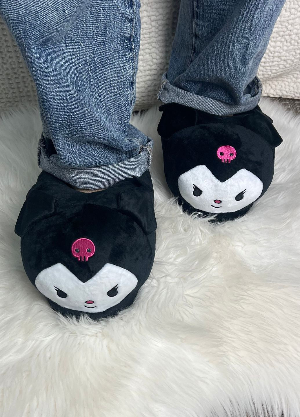 Черные плюшевые мужские тапочки kuromi с ушками нескользящая подошва My Kigu