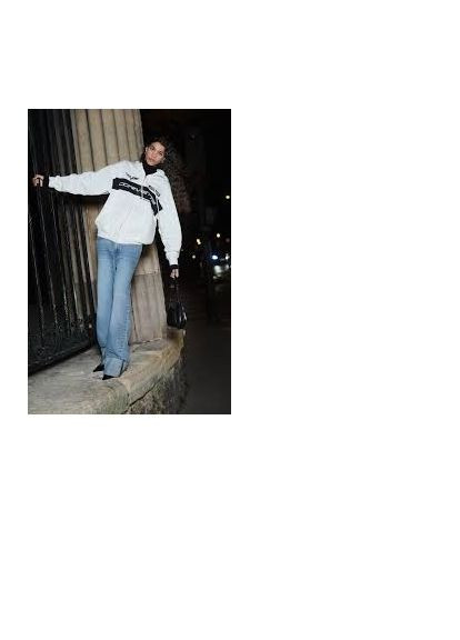 ТОЛСТІВКА ВІЛЬНОГО КРОЮ З ПРИНТОМ НА блискавці жіноча біла H&M (369335355)