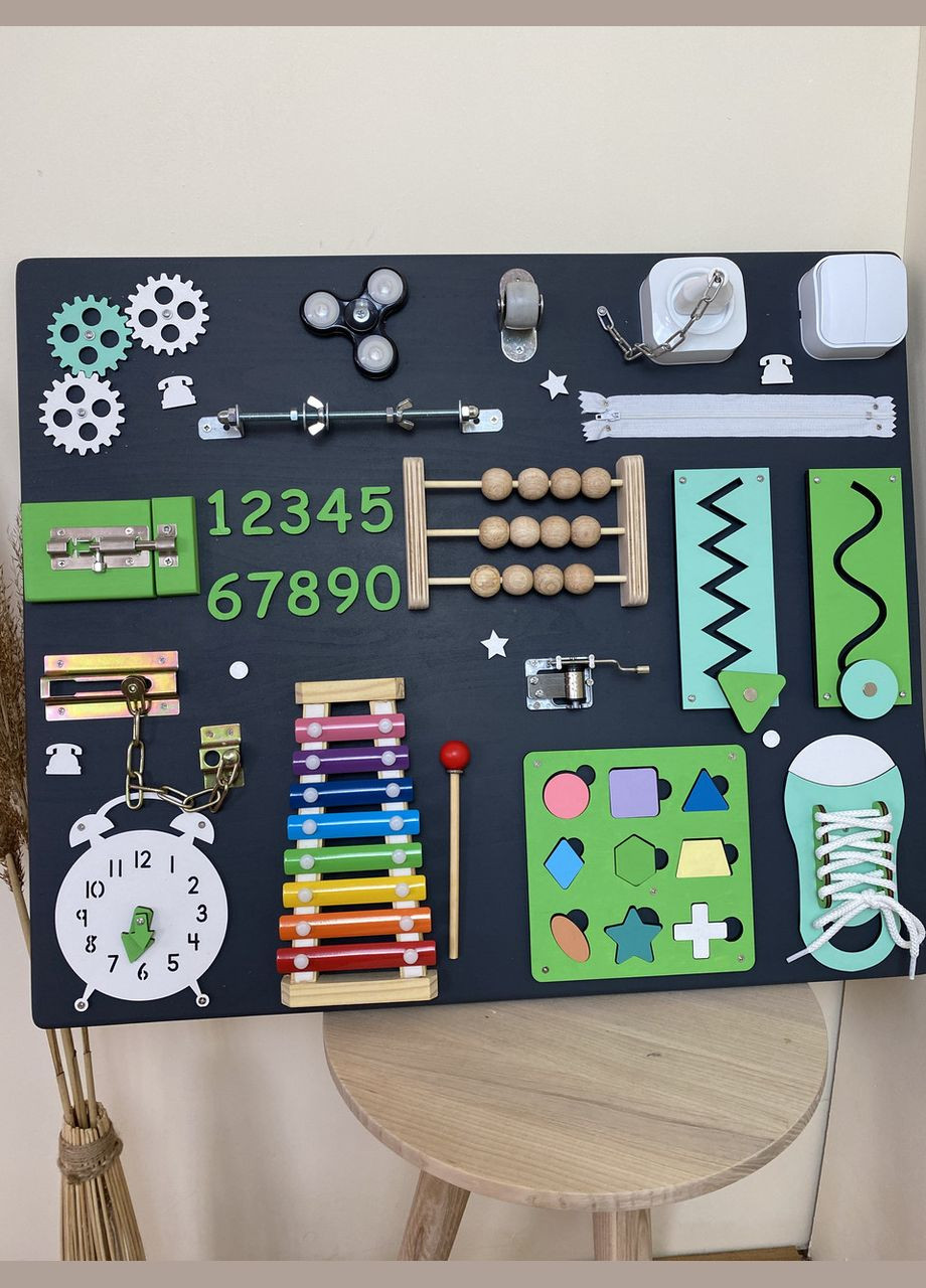 Стильный яркий бизиборд деревянная развивающая игрушка 50х60 см No Brand (355890441)