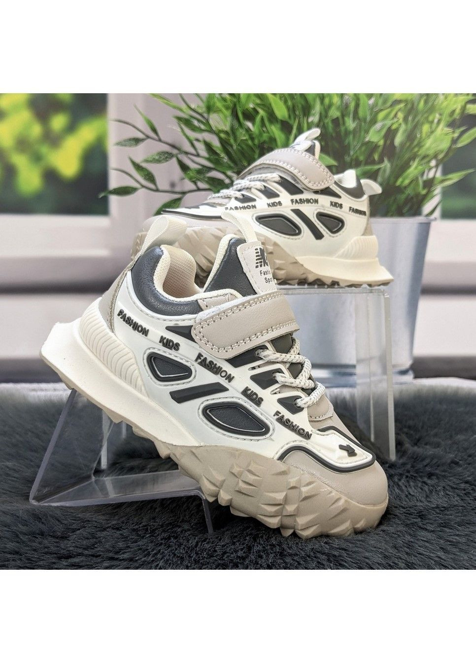 Бежеві Осінні кросівки підліткові Fashion