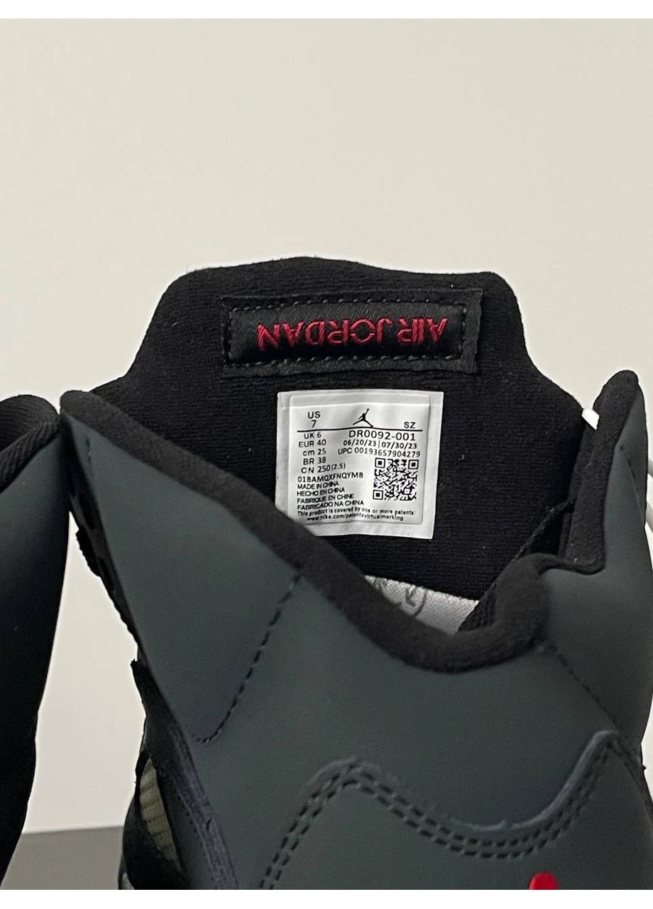 Черные демисезонные кроссовки мужские и женские nike air jordan 5 retro off noir gore-tex | найк джордан 5 ретро черные No Brand