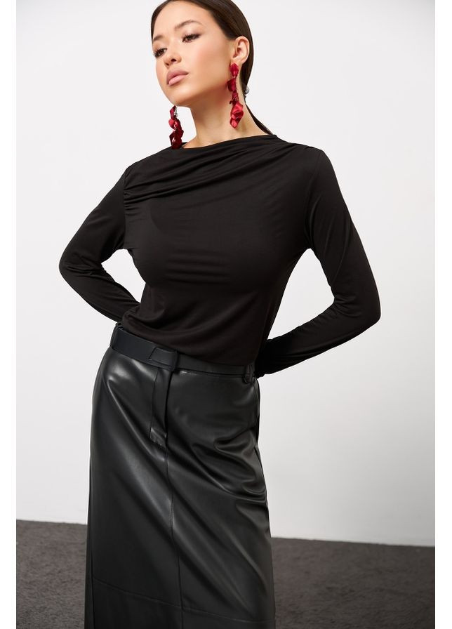 Лонгслів з драпіруванням 3027 Чорний Triko Bakh (368651028)