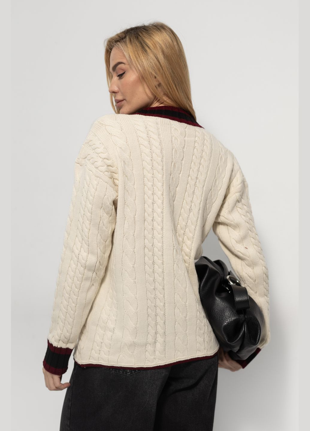 Теплий кардиган з косичками на ґудзиках No Brand (314997449)