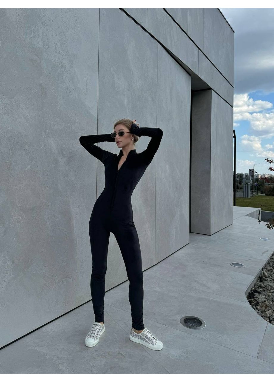 Комбинезон N.Family однотонний чорний кежуал