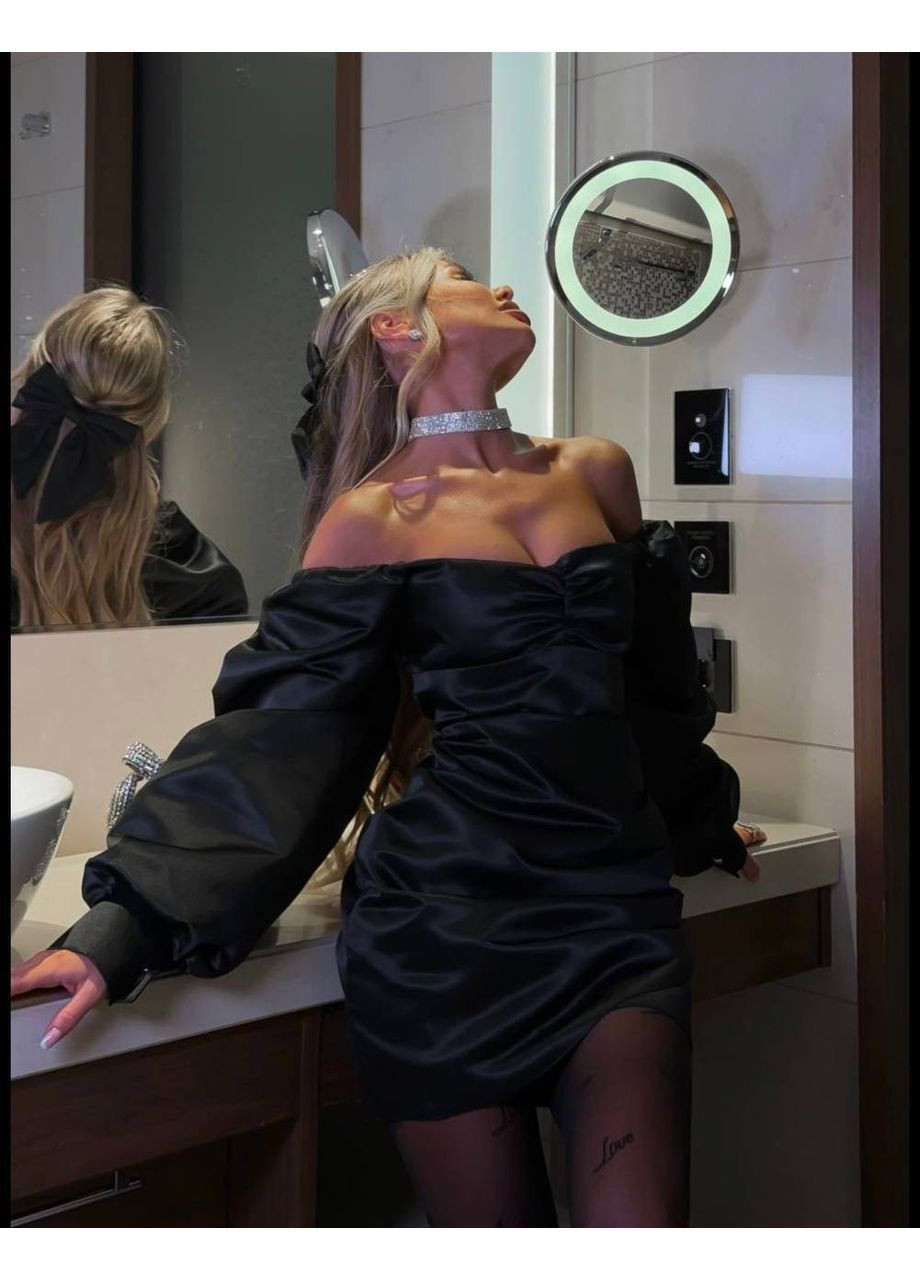 Черное вечернее женское платье с открытими плечами с открытыми плечами KaraMix однотонное