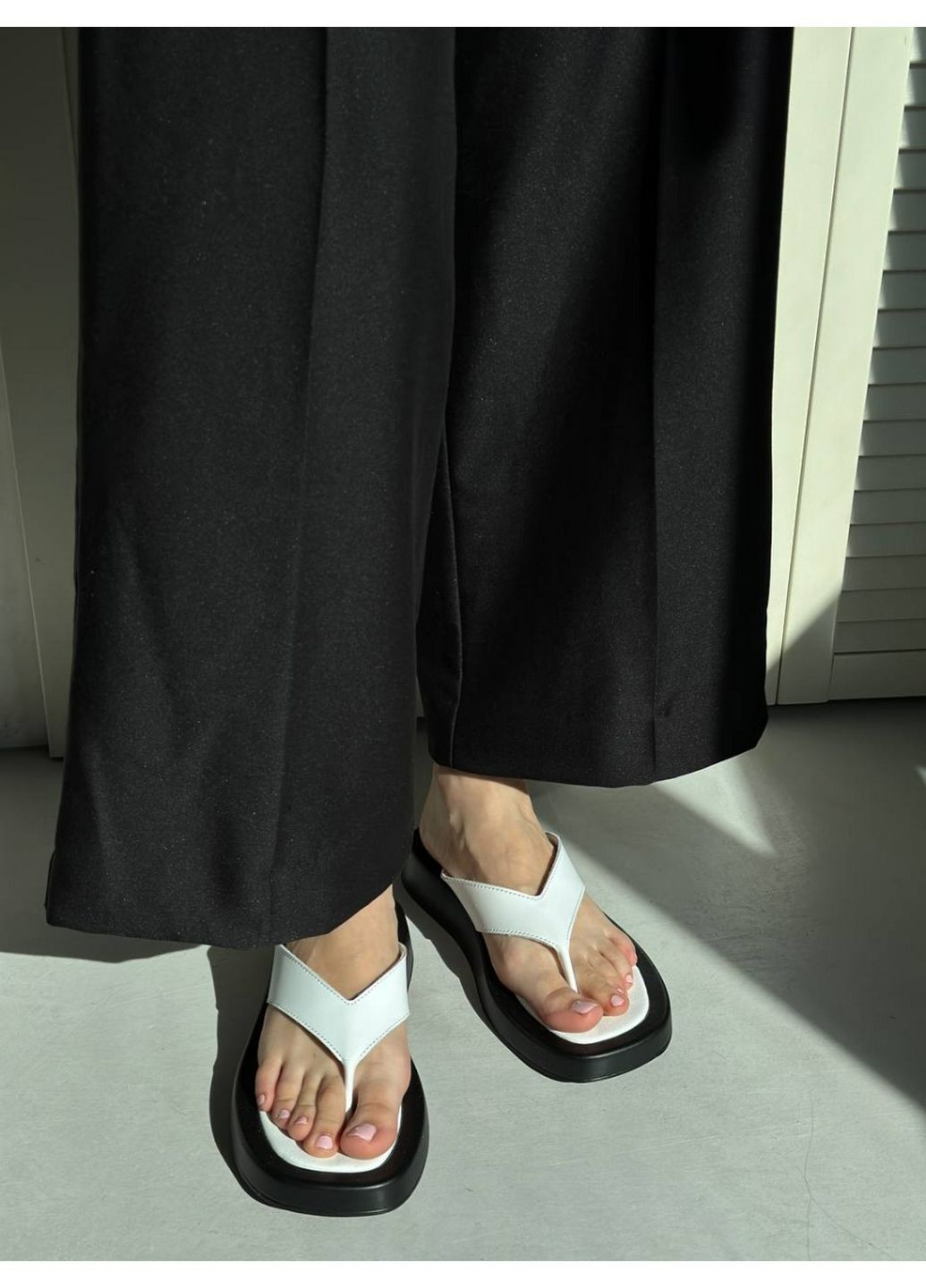 Жіночі шкіряні шльопанці (6606-1) VZUTIK (288184323)