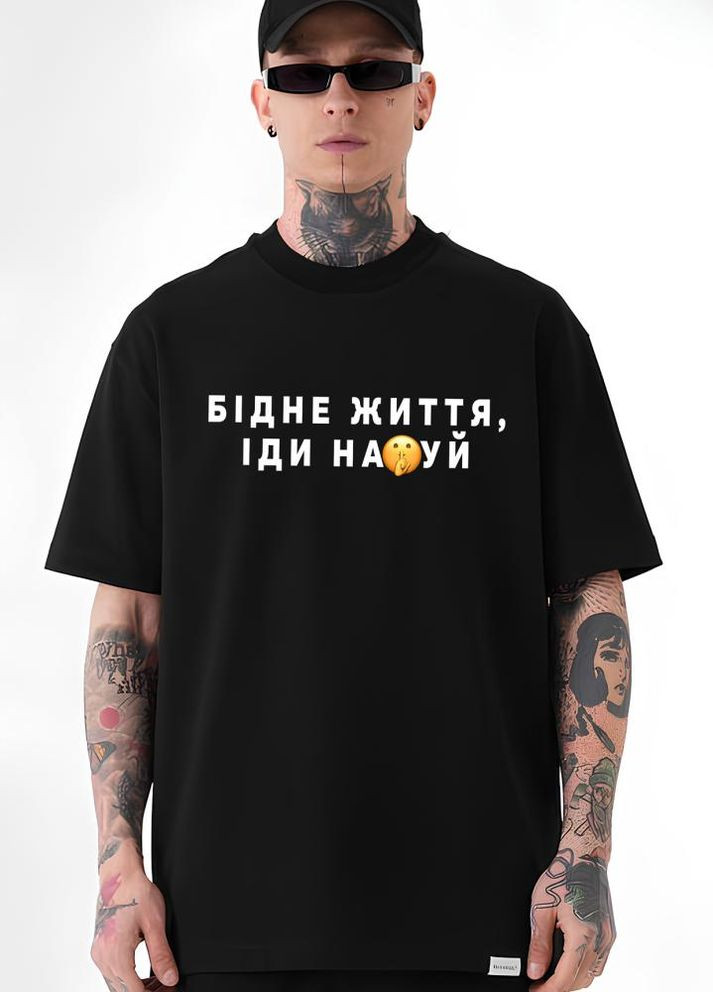 Черная футболка с мерчем No Brand