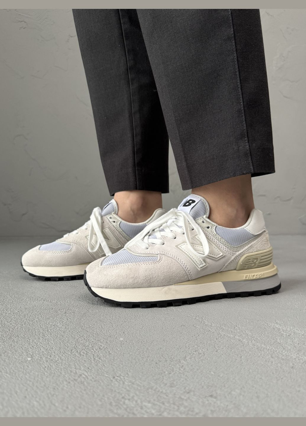 Белые демисезонные кроссовки мужские и женские new balance 574 white | нью беланс 574 белые No Brand