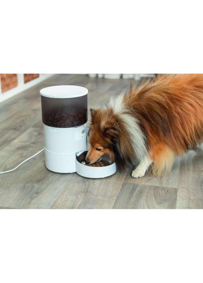 Автокормушка TX-S Smart 3 л 18х31х18 см белая Trixie (365287936)