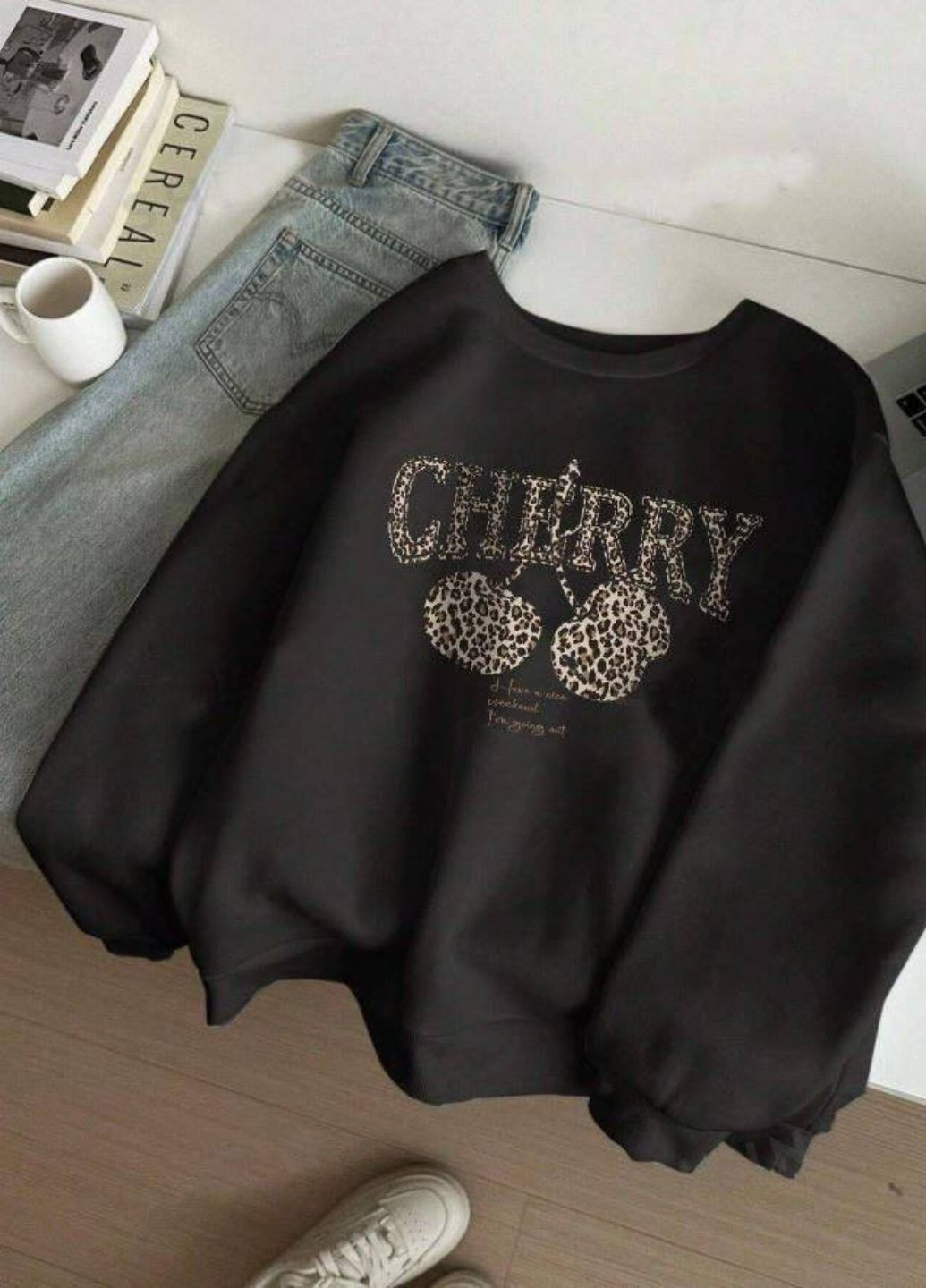 Черный изысканный повседневный демисезонный оверсайз свитшот с принтом Allthings надпись без декора (363987670)