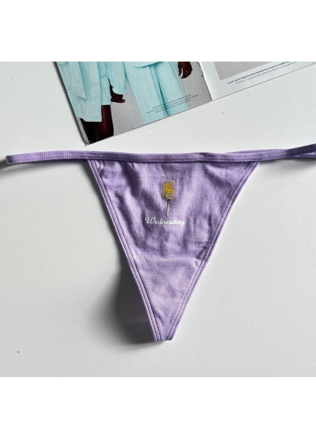 Трусики-стринги женские хлопковые Thong Panty сиреневые M Victoria's Secret (316659418)