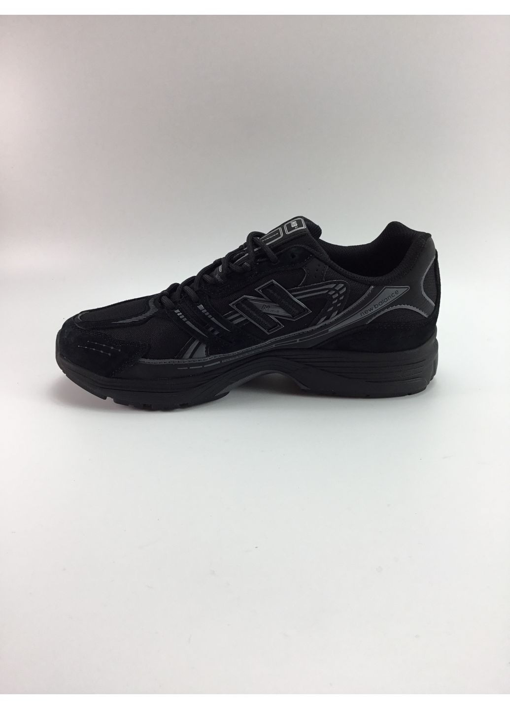 Черные демисезонные мужские кроссовки No Brand