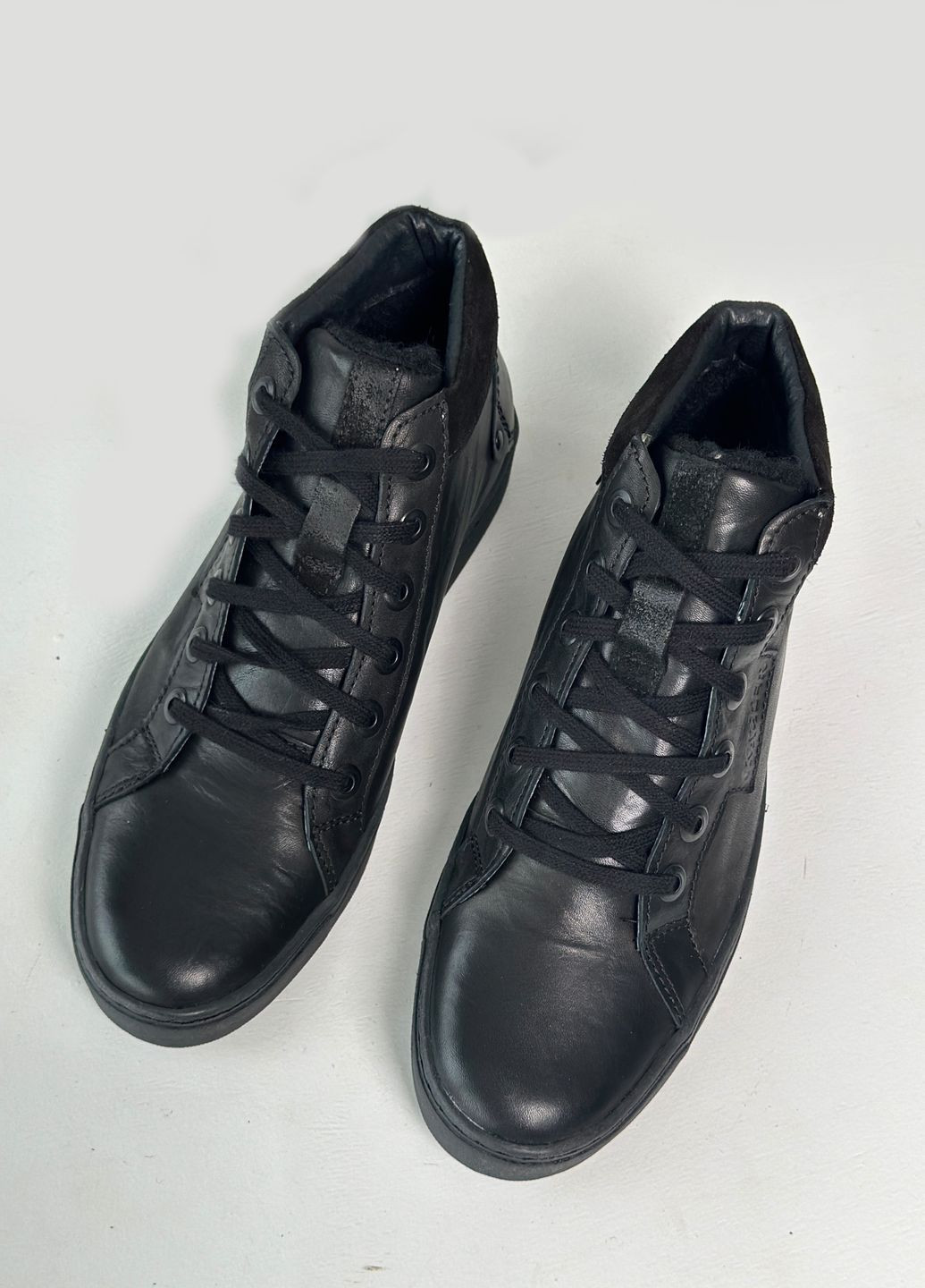 Черные осенние ботинки мужские кожаные демисезонные Kasper