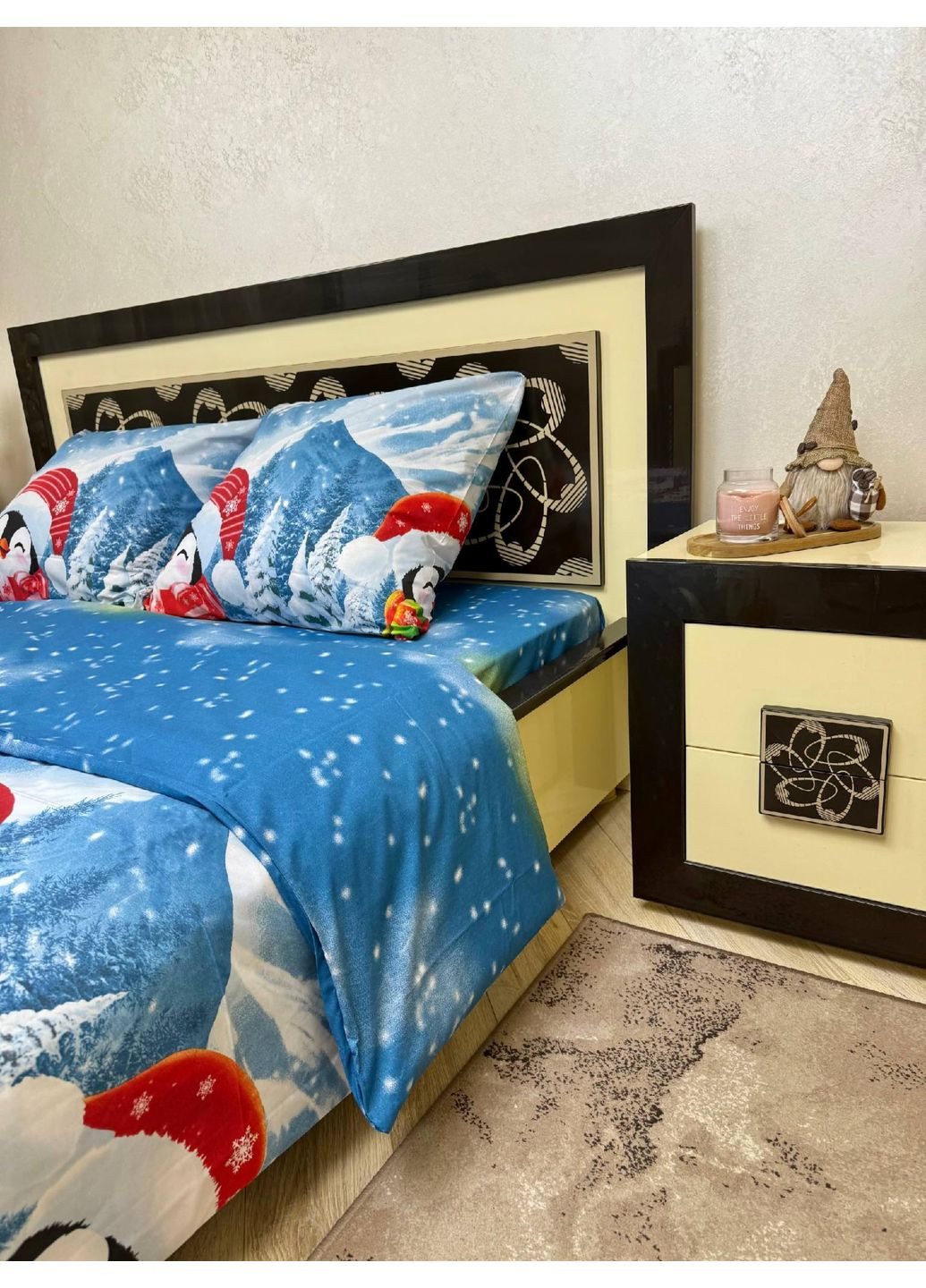 Постельное белье новогоднее хлопковое 8321 Евро 200 x 220 Бязь Голубое 70 х 70 No Brand (362414395)