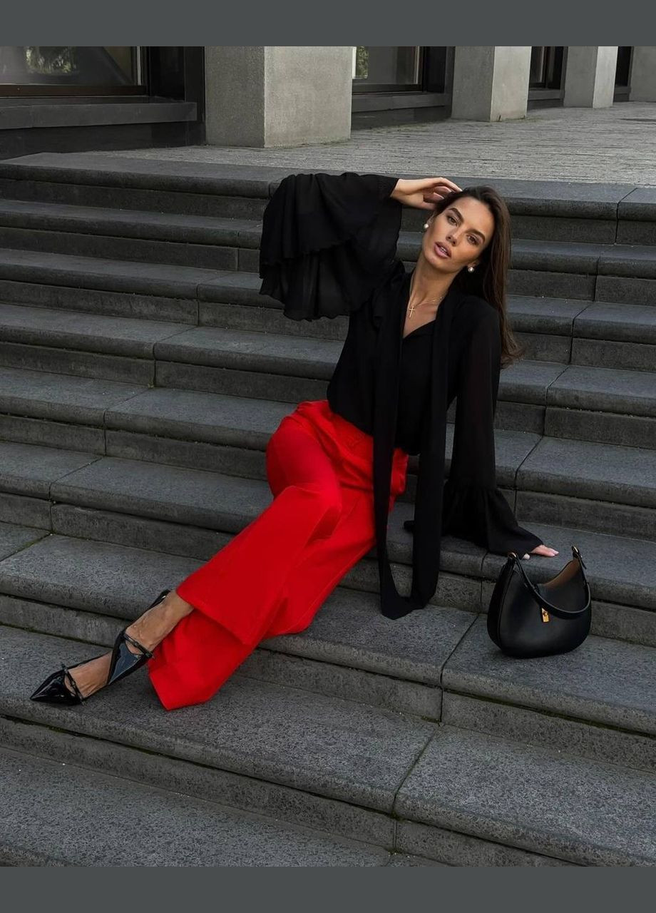 Чорна стильна чорна жіноча блуза з довгим рукавом "ліхтарик", легка, романтична та ніжна однотонна блузка No Brand 310-1