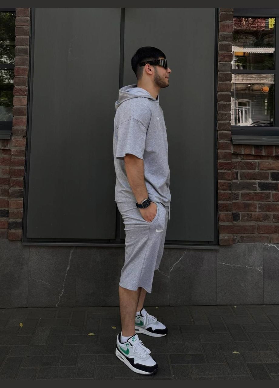 Мужской костюм двойка футболка с капюшоном и шорты-бермуды MonCher (336346384)