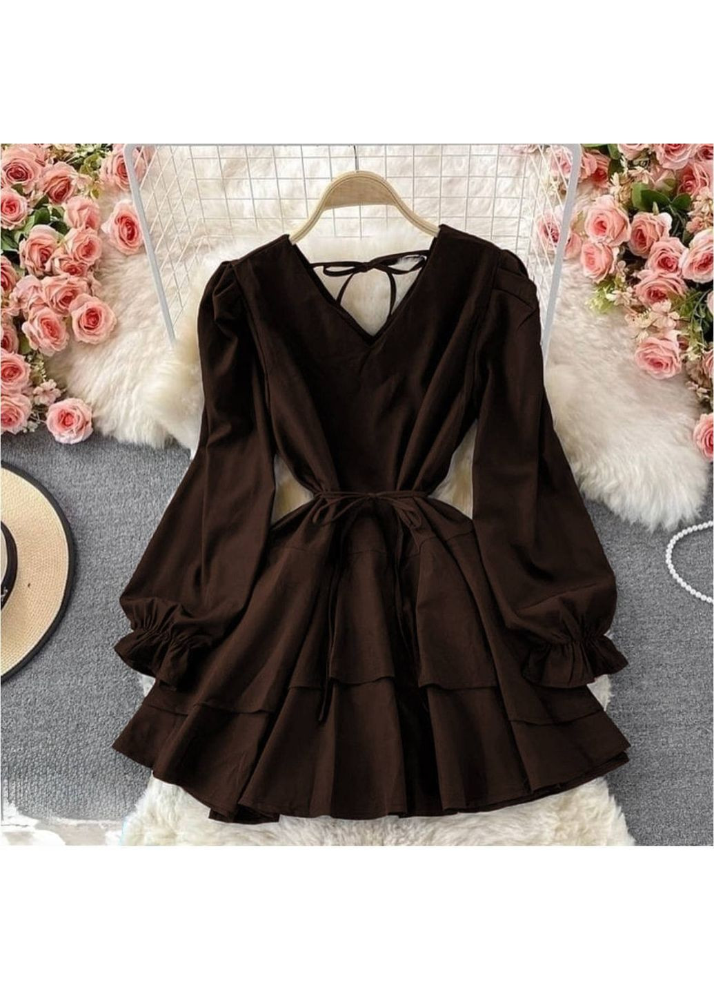 Коричнева святковий жіноча шовкова сукня кльош Avanti однотонна