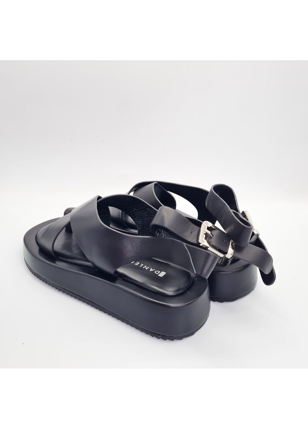 сандалии (р) кожа 0-1-1-am-02-13-1 Danler на ремешке