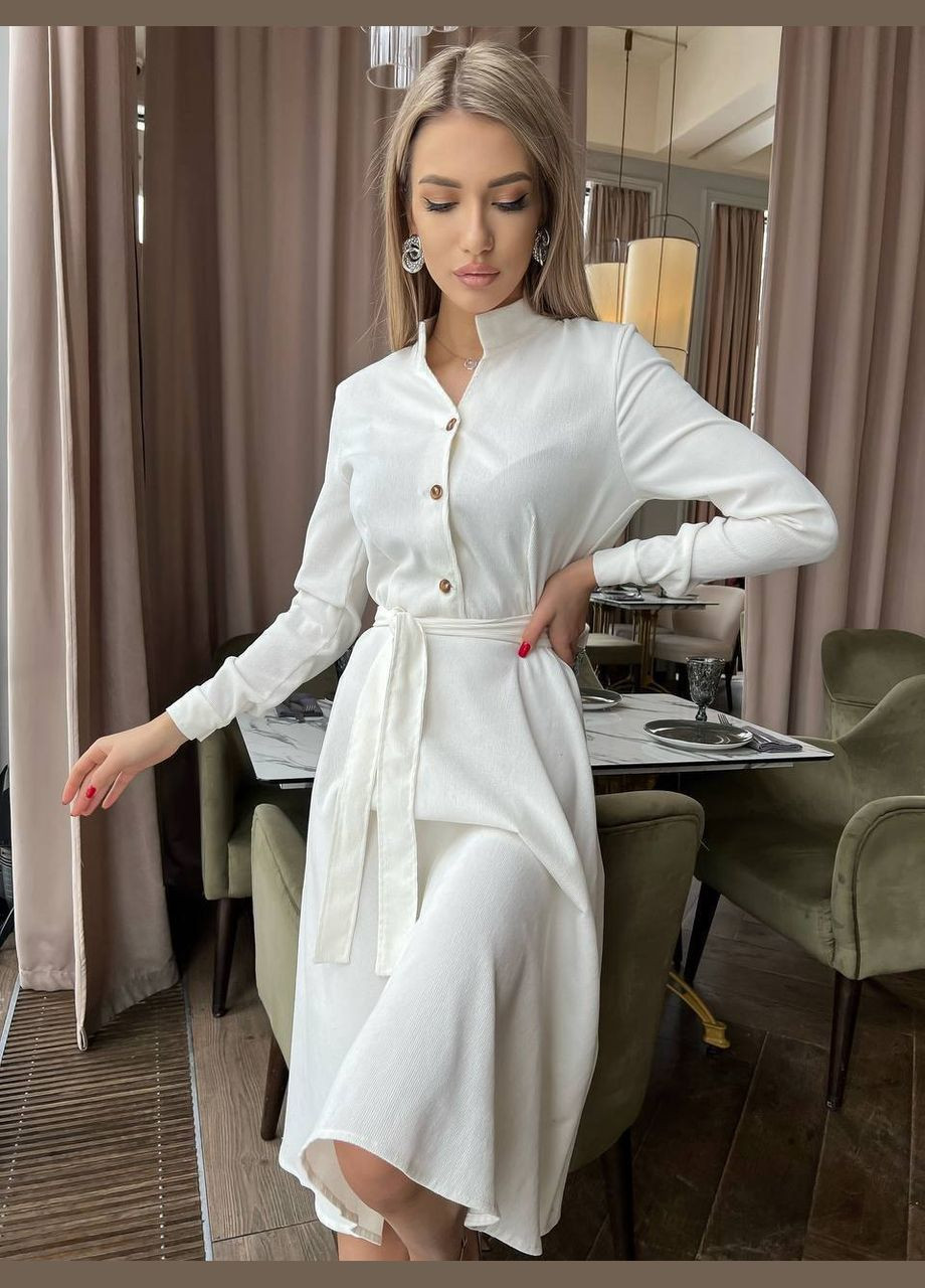 Белое платье вельвет No Brand