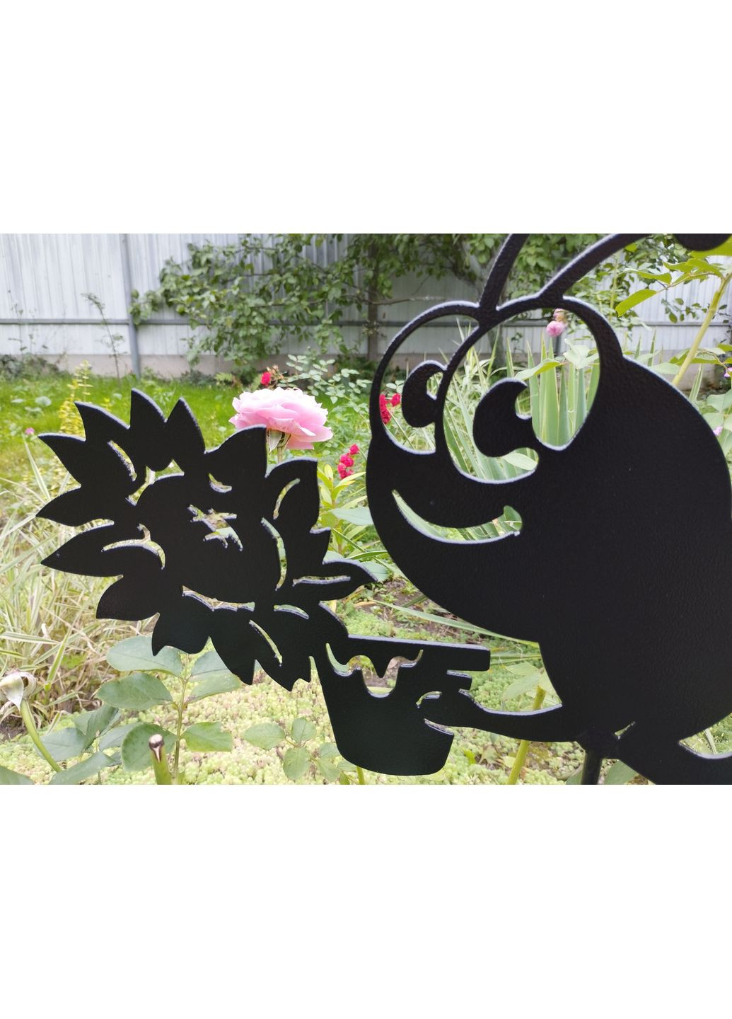 Фигура из металла Пчела для сада – декоративное садовое украшение, садовый декор из стали No Brand (368896418)