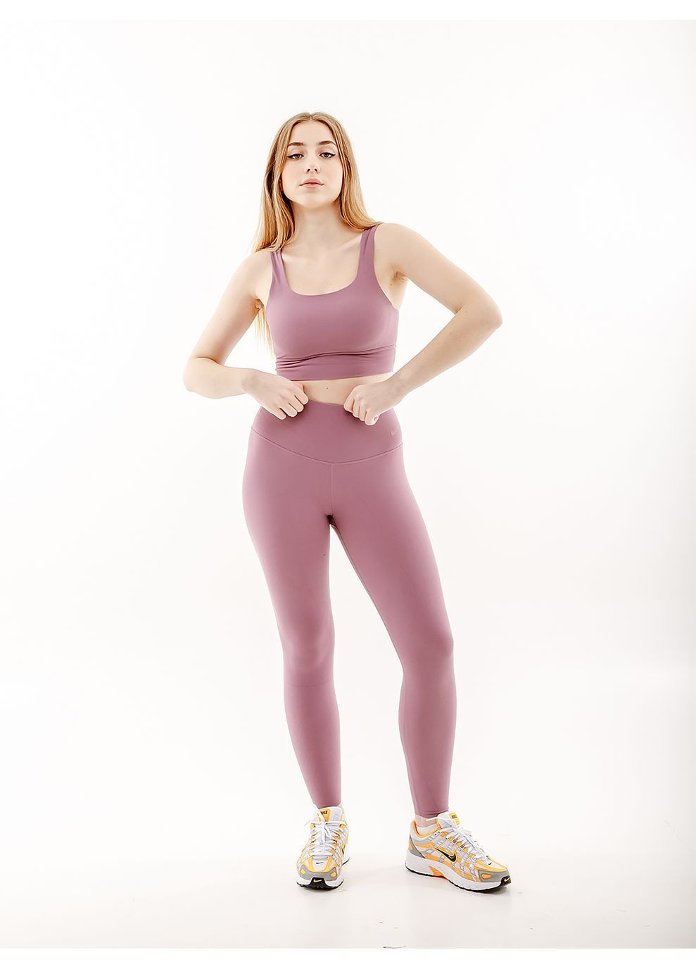 Женский Топ ALATE ELLIPSE LL BRA Фиолетовый Nike (282615847)