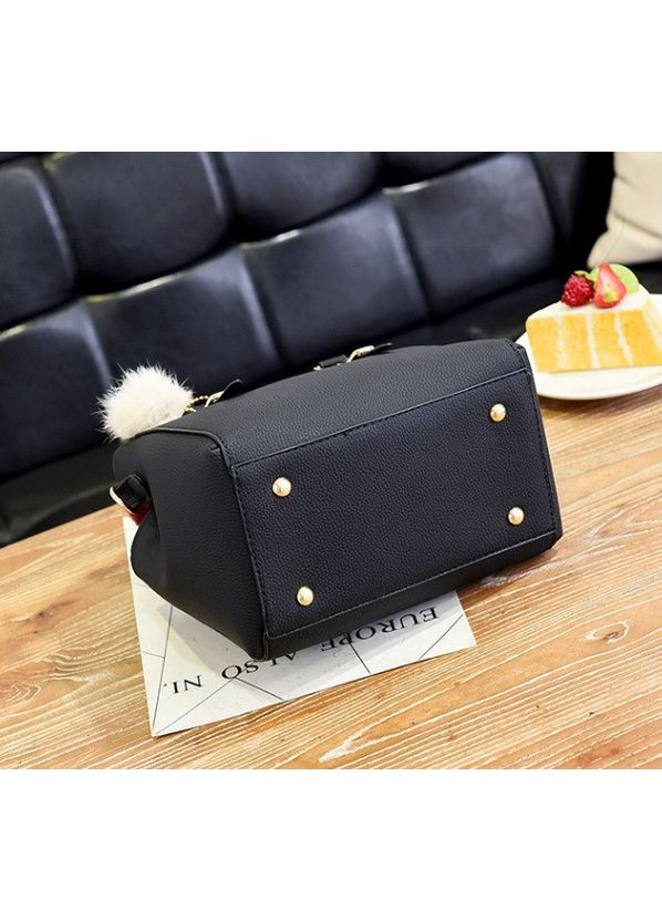 Жіноча міні сумочка на плече зі штучної шкіри чорна ProDobro (363259260)