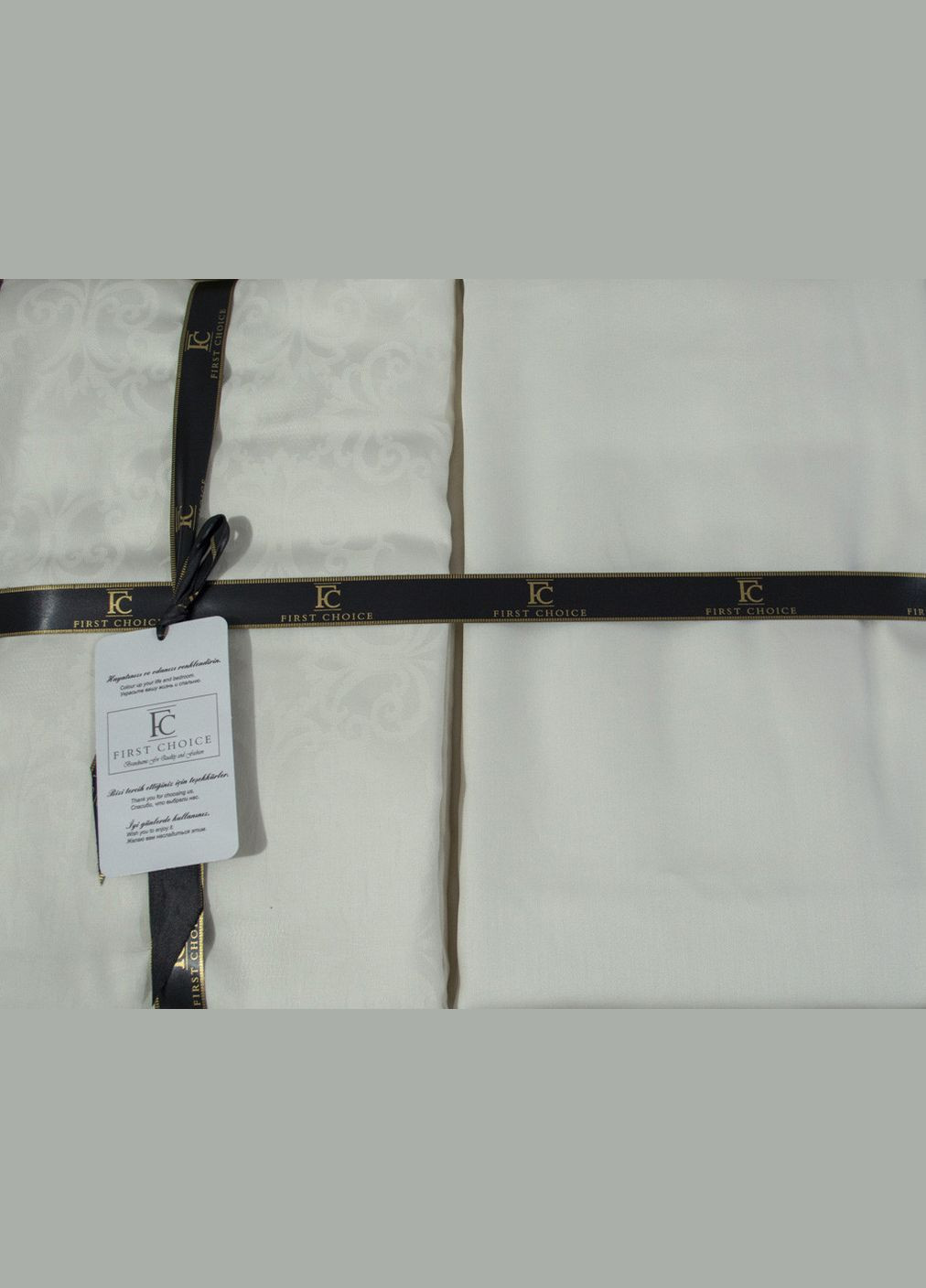 Постельное белье Jacquard Satin 200x220 Lamone Cream First Choice (318381508)
