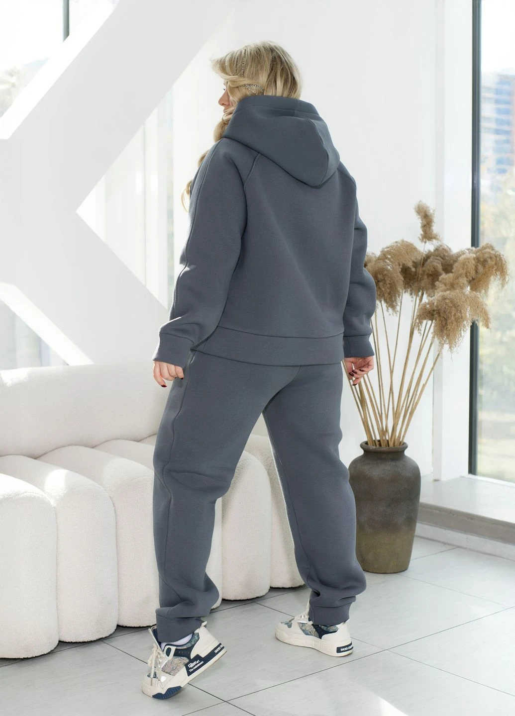 Женский зимний спортивный костюм из трикотажа на флисе с худи No Brand (367959726)