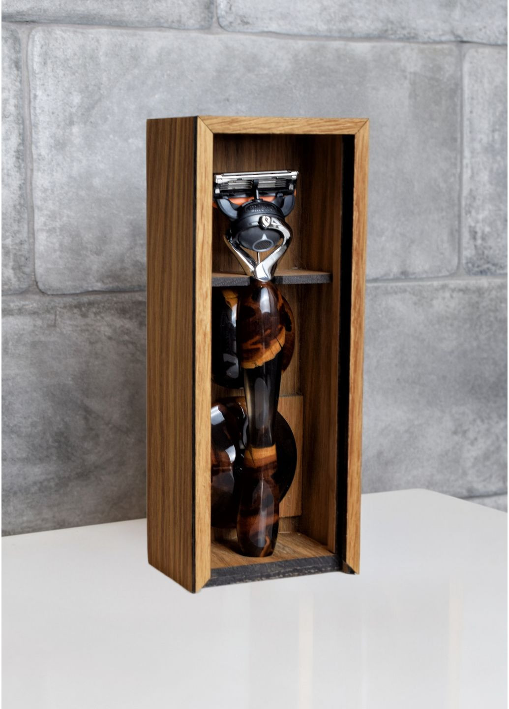 Набір подарунковий Станок для гоління Напівпрозорий графітовий Коробка без смоли EpoxyWood Ukraine (361205577)