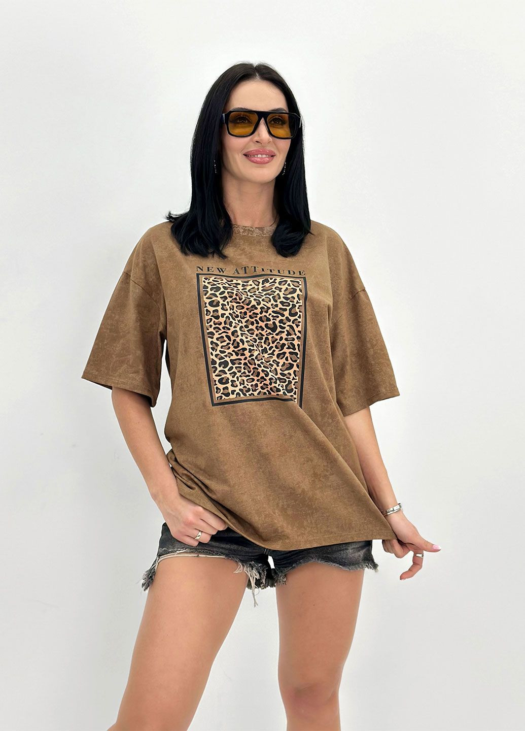 Кофейная женская футболка с коротким рукавом Fashion Girl Roar