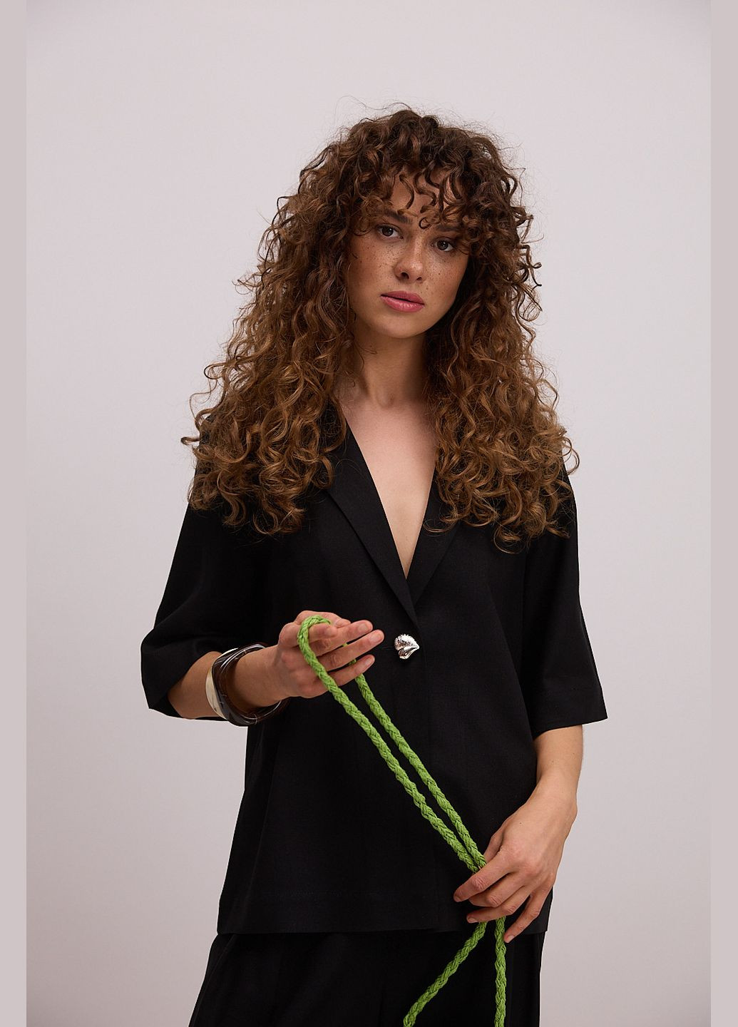 Літній лляний жакет з короткими рукавами шоколадний Arjen (340917497)