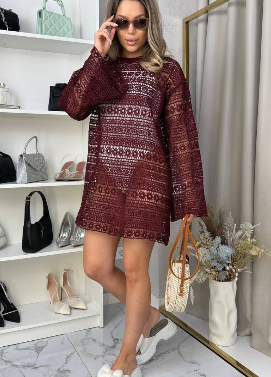 Бордовое пляжное прозрачное миниплатье на купальник оверсайз Україна с абстрактным узором