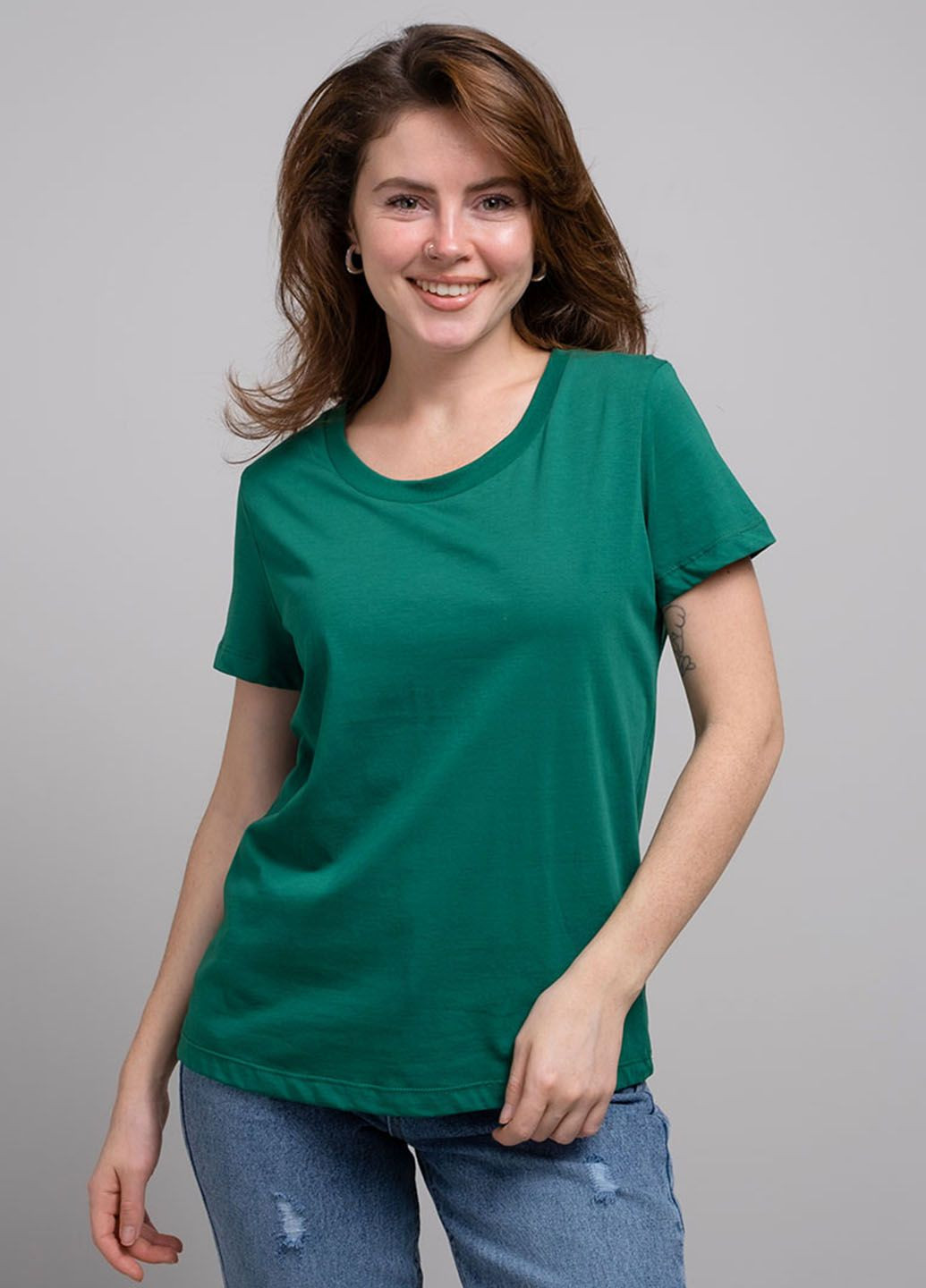 Зеленая летняя футболка Power