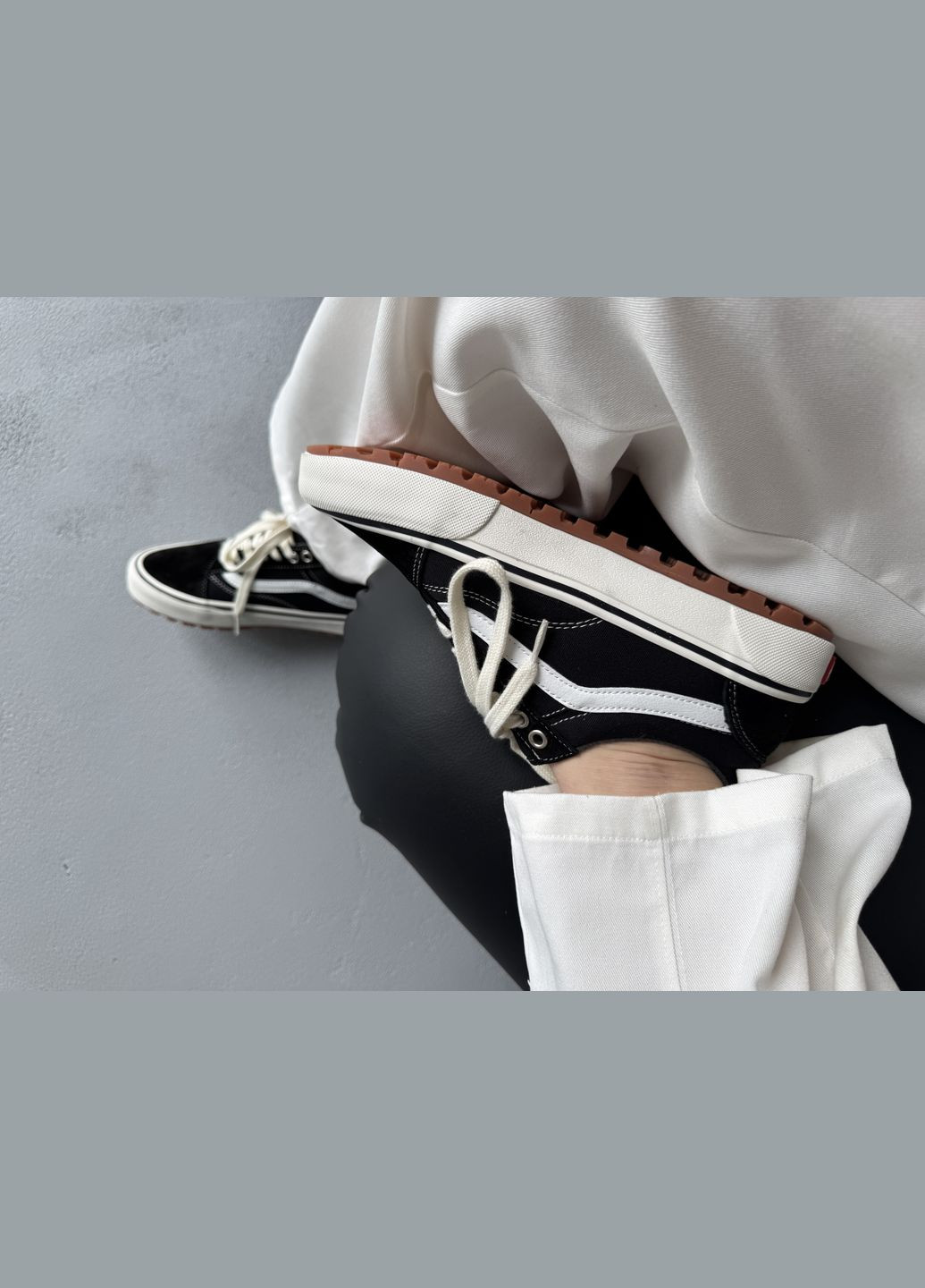 Черные демисезонные кроссовки мужские и женские vans old skool mte-1 black white | ванс олд скул черные No Brand