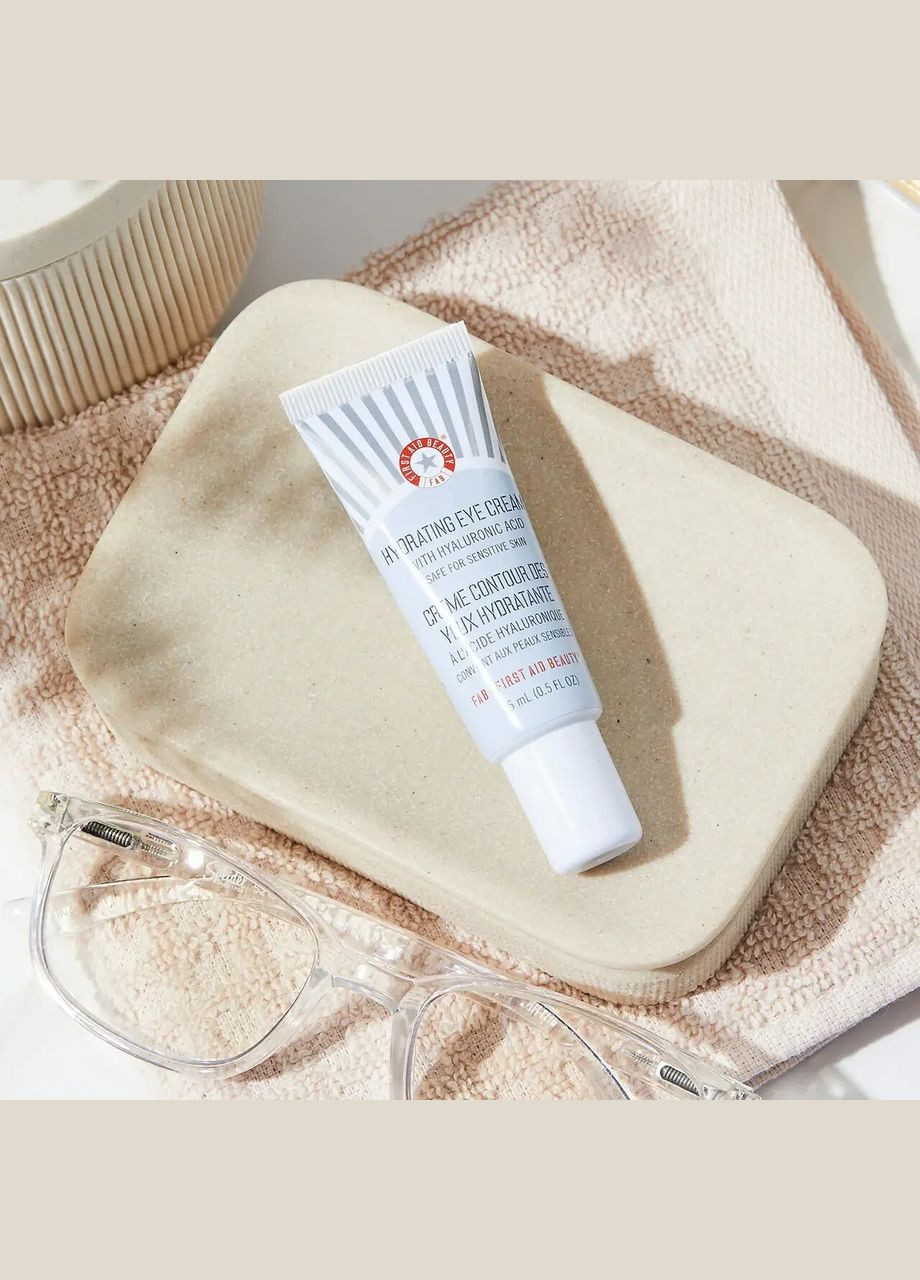 First Aid Beauty Зволожуючий крем для шкіри повік Hydrating Eye Cream with Hyaluronic Acid 15 мл (815517027293) — Крем, США (323465315)