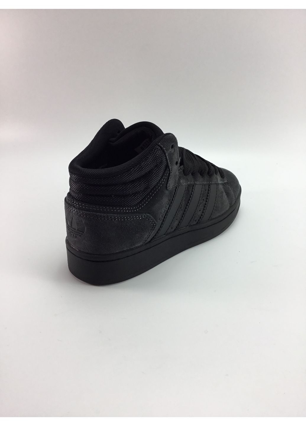 Темно-серые зимние мужские кроссовки No Brand