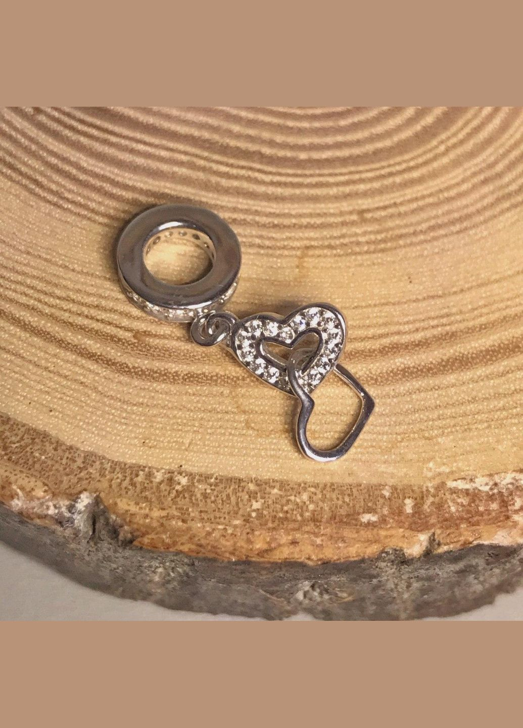 Підвіс срібний вісюлька з сердечками та білими фіанітами Каштан (342335552)